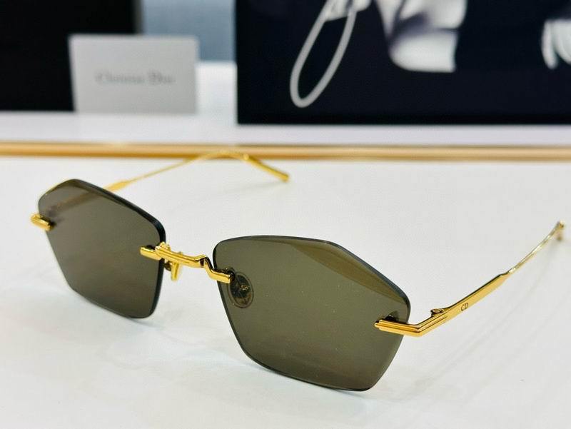 DIOR Sunglasses 470